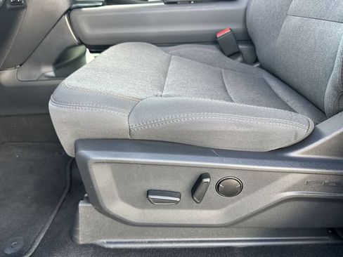 Certified 2025 Ford Expedition Active RWD image 13