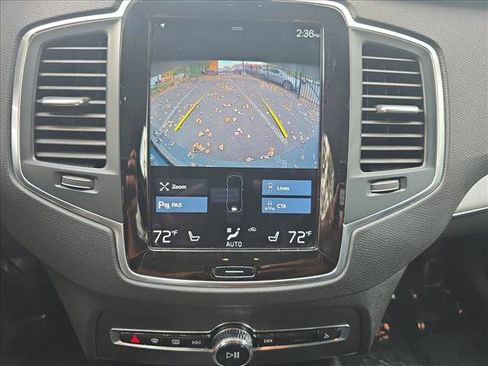 Used 2022 Volvo XC90 T5 Momentum w/ Climate Package image 24