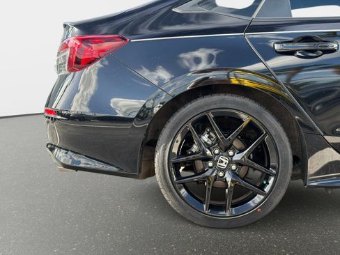 Used 2025 Honda Civic Sport image 18