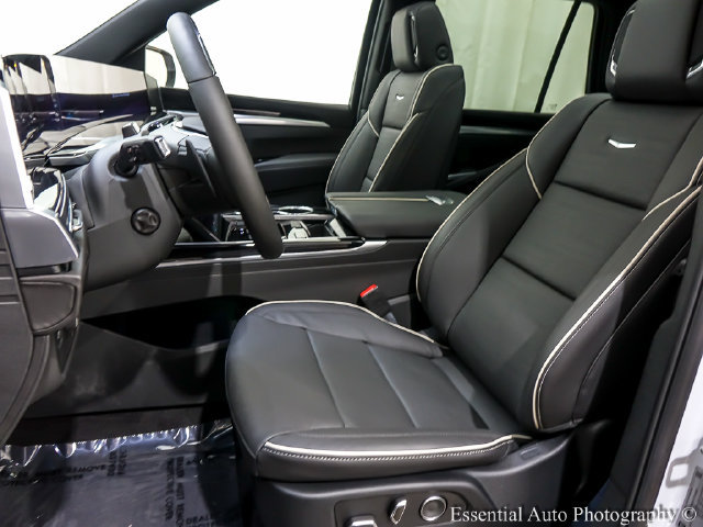 Used 2026 Cadillac Escalade Sport w/ LPO, Floor Liner Package AWD/4WD image 8