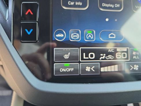 Used 2026 Subaru Forester Premium AWD/4WD image 19