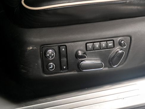 Used 2009 Bentley Flying Spur Flying Spur Speed w/ Convenience Specification Pkg image 23