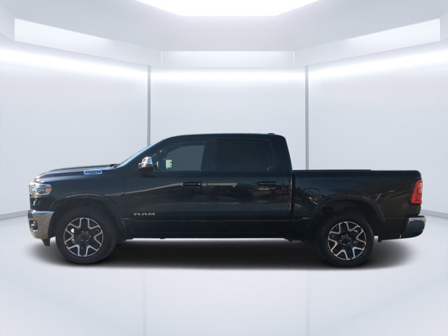 Used 2025 RAM 1500 Laramie AWD/4WD image 6