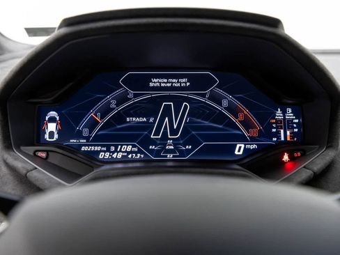 Used 2024 Lamborghini Huracan Tecnica image 18