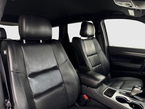 Used 2018 Jeep Grand Cherokee Limited RWD image 41