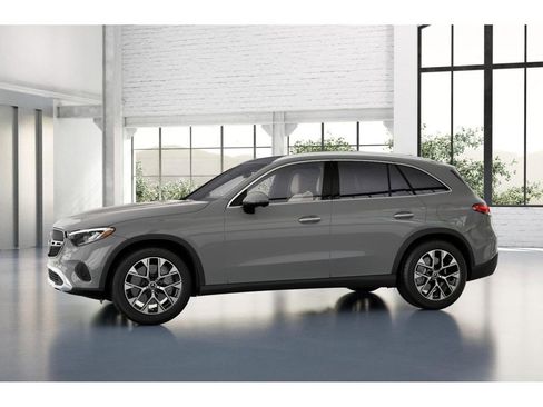 New 2026 Mercedes-Benz GLC 350e 4MATIC image 36
