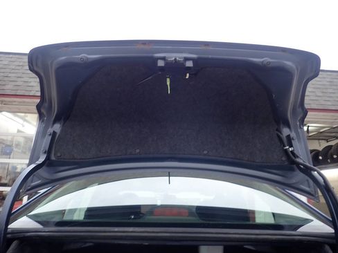 Used 2012 Subaru Impreza 2.0i image 18