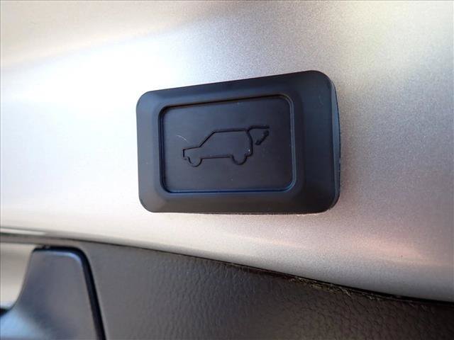 Certified 2024 Toyota RAV4 XLE w/ Convenience Package AWD/4WD image 9