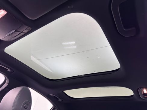 Used 2021 Mercedes-Benz E 350 Sedan w/ Premium Package image 12