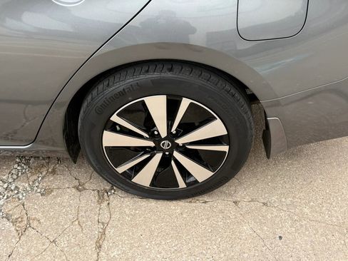 Used 2022 Nissan Altima 2.5 SV image 40