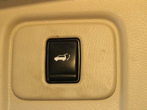 Used 2017 Nissan Murano SL image 18