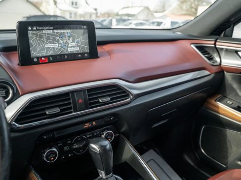 Used 2017 MAZDA CX-9 Signature image 25