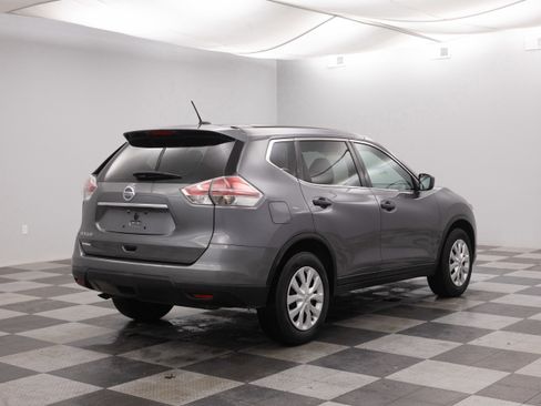 Used 2016 Nissan Rogue S image 11