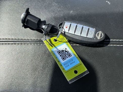 Used 2024 Nissan Altima 2.5 SV FWD image 36