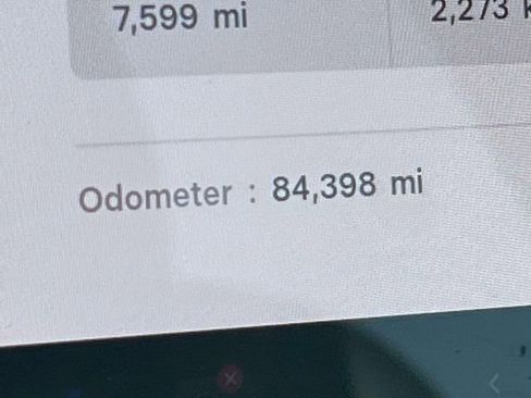 Used 2021 Tesla Model Y Performance image 31