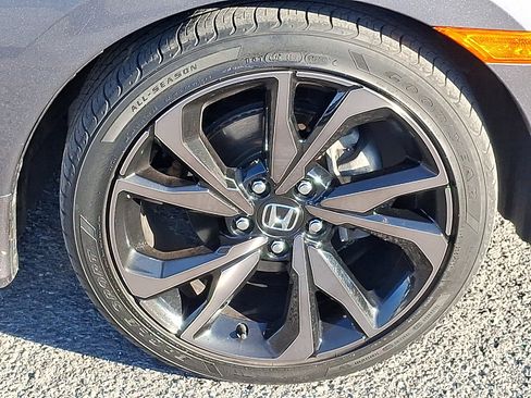 Used 2020 Honda Civic Sport image 9