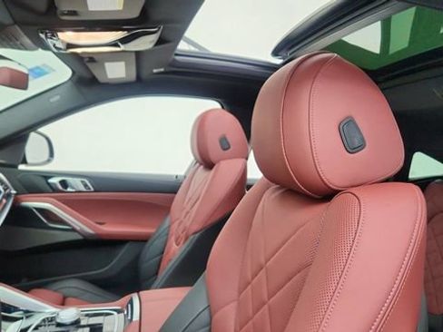 Used 2025 BMW X6 xDrive40i w/ Executive Package image 32