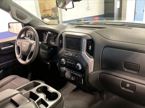 Used 2023 Chevrolet Silverado 1500 Custom AWD/4WD image 14