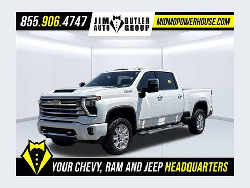 Used 2025 Chevrolet Silverado 3500 High Country w/ High Country Premium Package AWD/4WD image 1