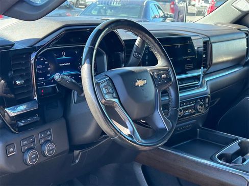 Used 2024 Chevrolet Silverado 3500 High Country w/ High Country Premium Package image 9