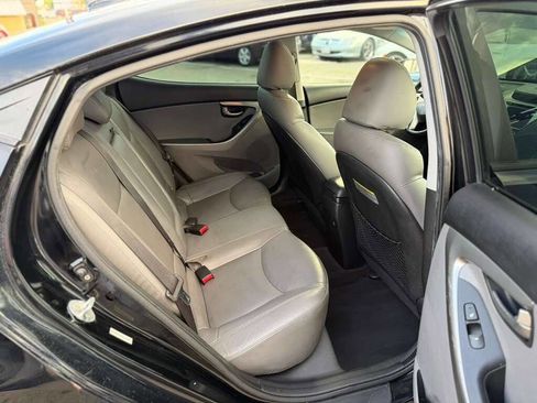 Used 2012 Hyundai Elantra Limited w/ Technology Pkg 5 FWD image 18