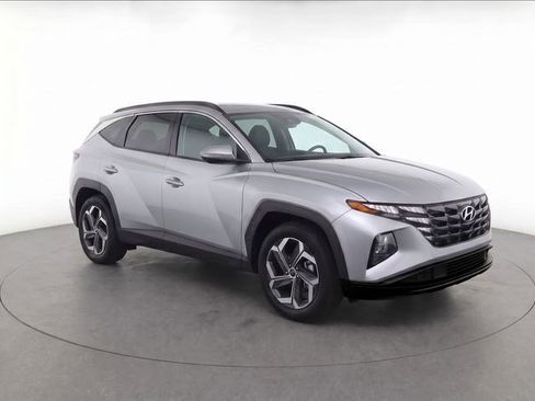 Used 2024 Hyundai Tucson SEL w/ Convenience Package FWD image 2