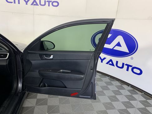 Used 2019 Kia Optima S w/ S Panoramic Sunroof Package FWD image 39