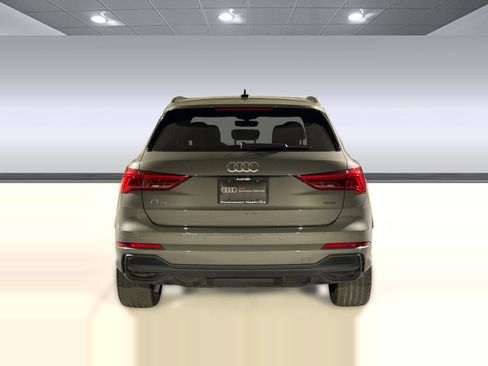 Certified 2024 Audi Q3 2.0T Premium Plus w/ Premium Plus Package AWD/4WD image 9