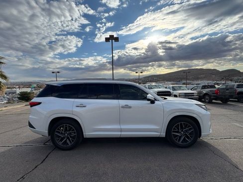 Used 2024 Lexus TX 350 FWD w/ Technology Package image 6