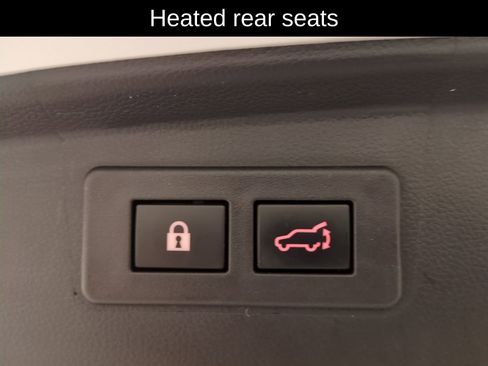 Used 2023 Subaru Outback Limited image 15