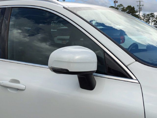 Used 2020 Volvo XC60 T5 Momentum w/ Protection Package Premier FWD image 13