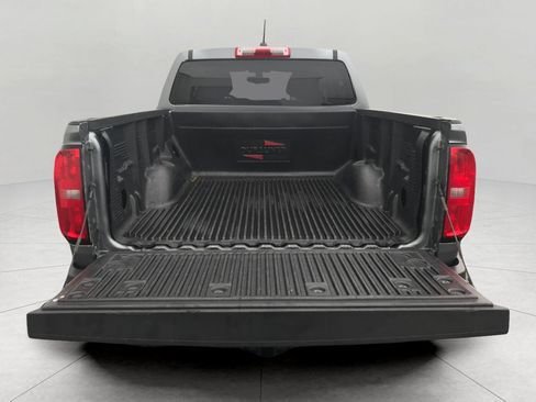 Used 2018 Chevrolet Colorado LT image 12