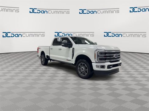 Used 2024 Ford F250 Limited w/ FX4 Off-Road Package image 2