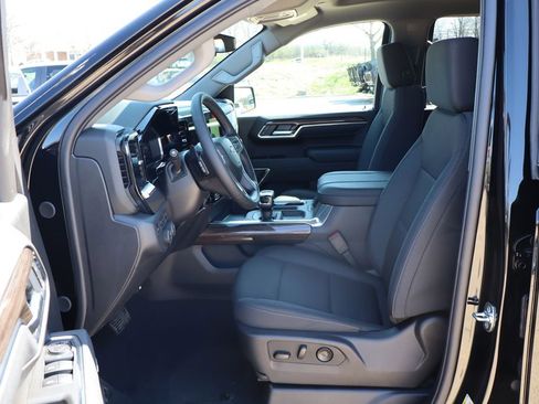 New 2026 Chevrolet Silverado 1500 RST w/ Convenience Package II AWD/4WD image 15
