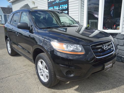 Used 2011 Hyundai Santa Fe GLS image 7