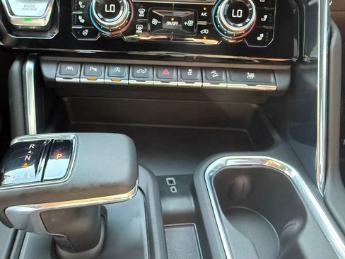 Used 2024 GMC Sierra 1500 Denali Ultimate AWD/4WD image 42