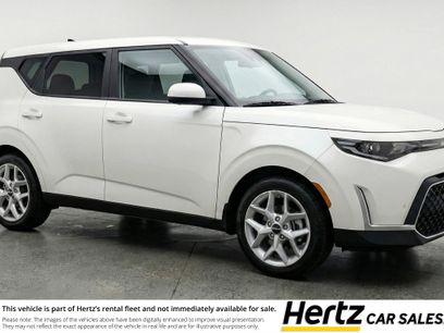 Used 2025 Kia Soul LX w/ LX Technology Package