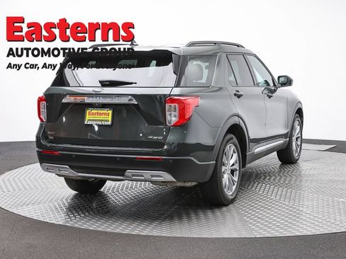 Used 2022 Ford Explorer XLT w/ Equipment Group 202A AWD/4WD image 5