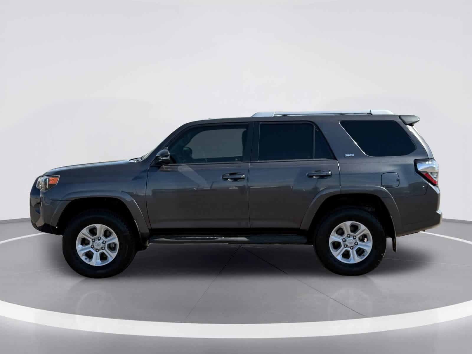 Used 2018 Toyota 4Runner SR5 Premium AWD/4WD image 4