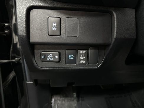 Used 2023 Toyota Tacoma TRD Sport w/ Technology Package image 33