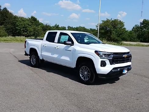 New 2026 Chevrolet Colorado LT w/ LT Convenience Package image 2