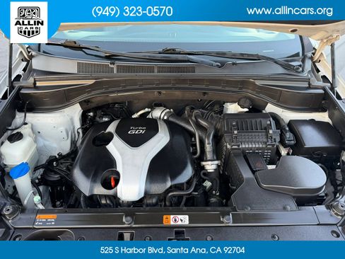 Used 2013 Hyundai Santa Fe Sport 2.0T w/ Technology Pkg FWD image 19