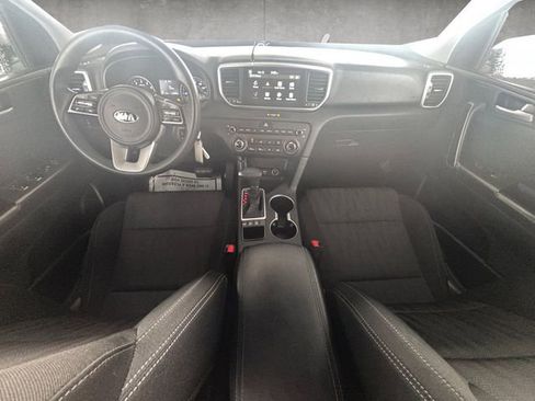 Used 2020 Kia Sportage LX AWD/4WD image 24