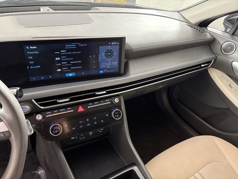 Used 2025 Hyundai Sonata SEL image 28