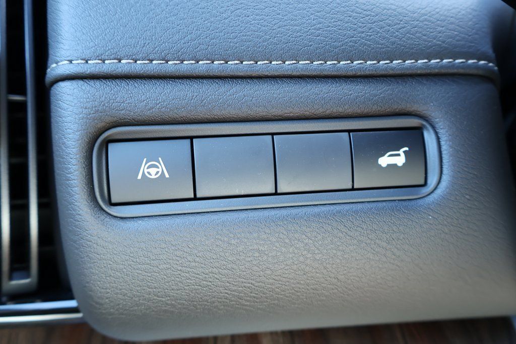 New 2026 Nissan Armada SL w/ Captain's Chari Seat Package RWD image 16
