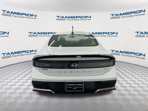Used 2025 Hyundai Sonata SEL FWD image 4