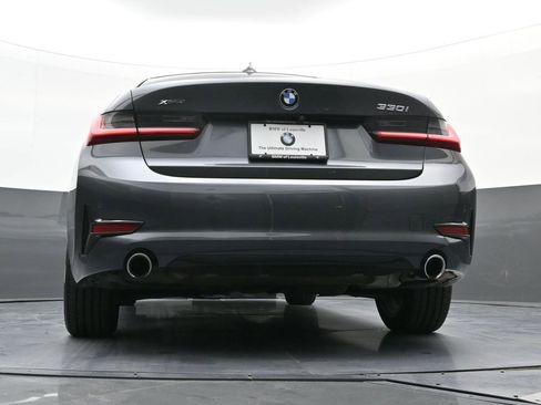 Used 2021 BMW 330i xDrive Sedan w/ Convenience Package image 26