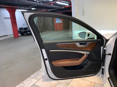 Used 2022 Audi A6 Premium Plus image 13