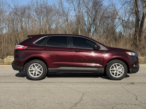 Used 2021 Ford Edge SEL AWD/4WD image 33