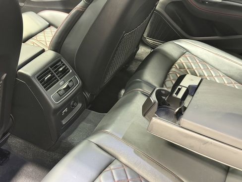 Used 2024 Audi S4 Premium Plus image 32